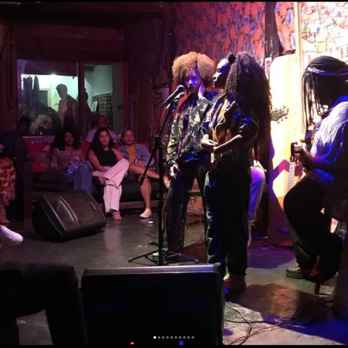 Sol Miranda - Jennifer Dias movimnto social Tudo que Aquece